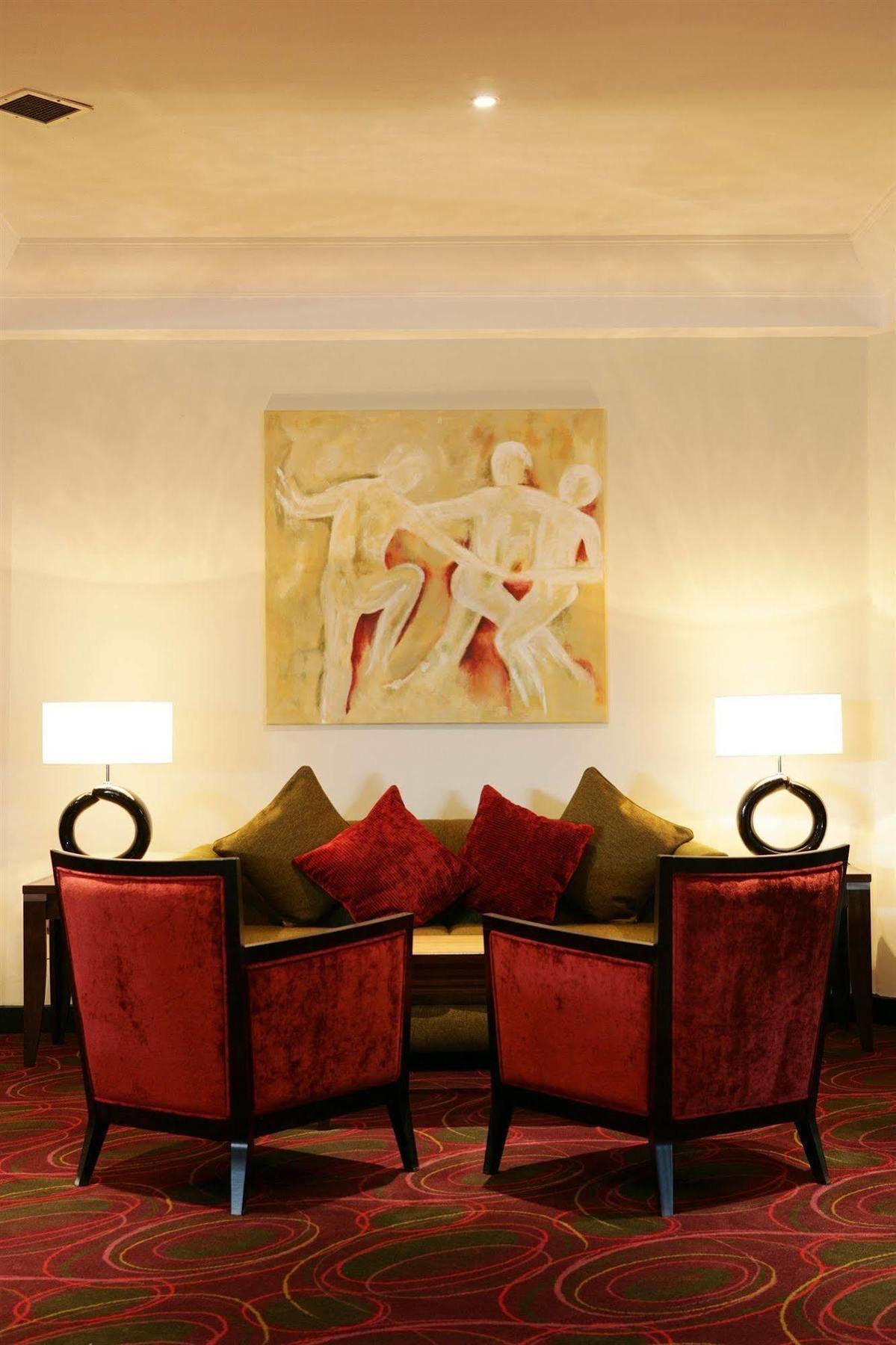 Riverside Lodge Hotel Irvine  Restaurant photo