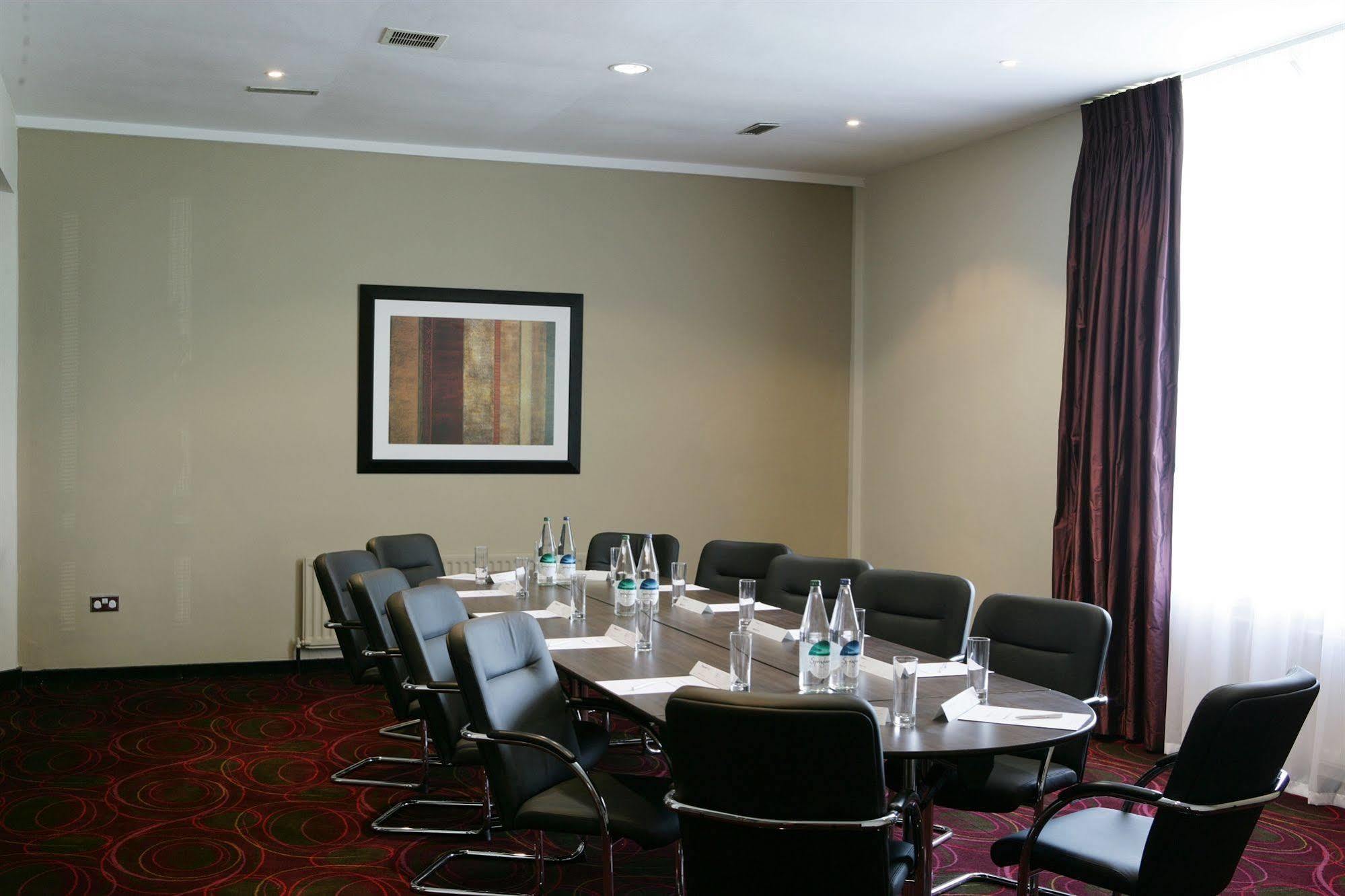 Riverside Lodge Hotel Irvine  Facilities photo